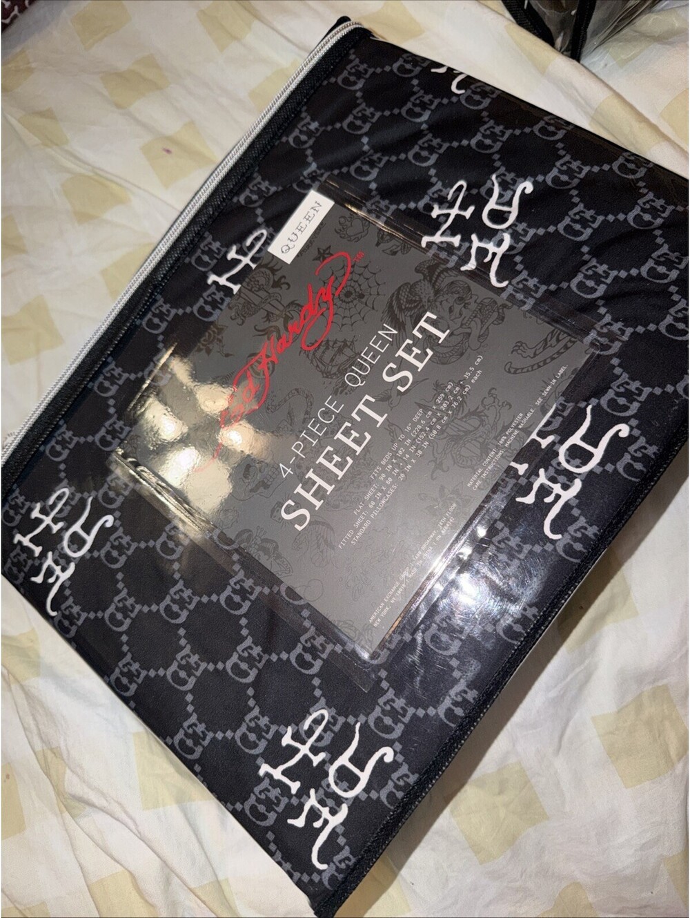 New Ed Hardy Queen Sheet Set 4 Pc Exclusive Style  Black/Gray ED Design